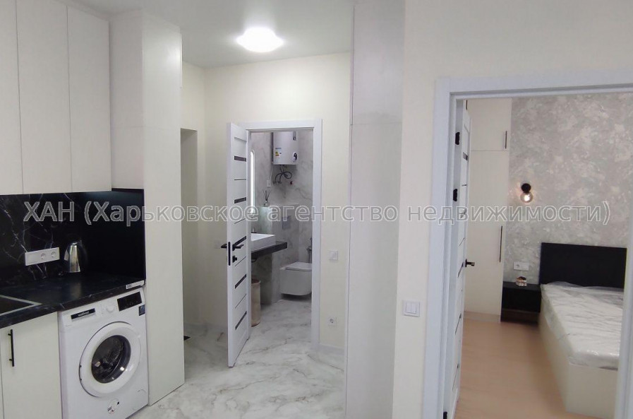 Продам квартиру, Шевченковский пер. , 1 кім., 38 м², евроремонт 