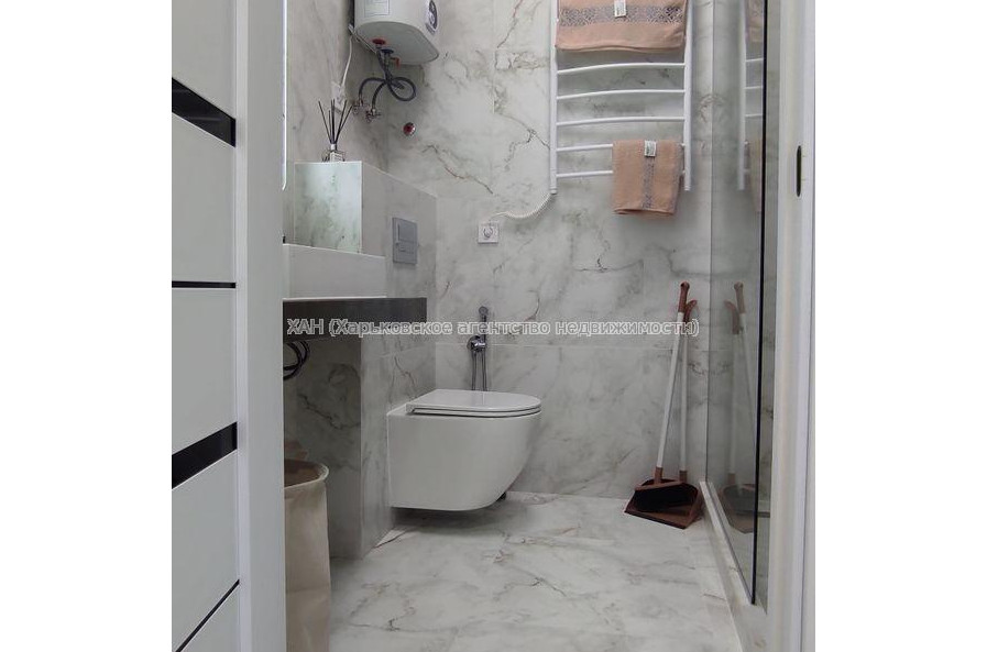 Продам квартиру, Шевченковский пер. , 1 кім., 38 м², евроремонт 