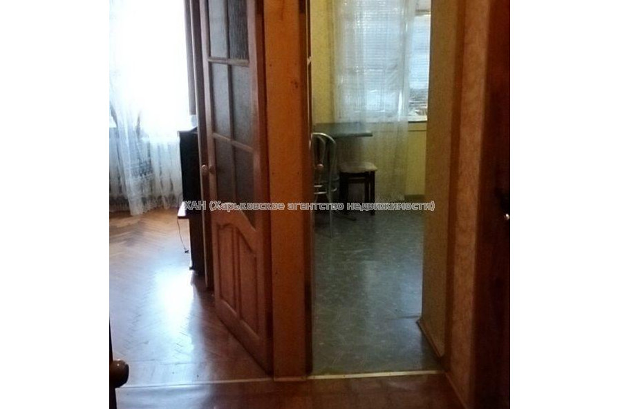 Продам квартиру, 23 Августа ул. , 67А , 1 кім., 29.10 м², косметический ремонт 