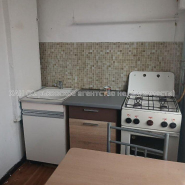 Продам квартиру, Непокоренных ул. , 2 кім., 46 м², советский ремонт 