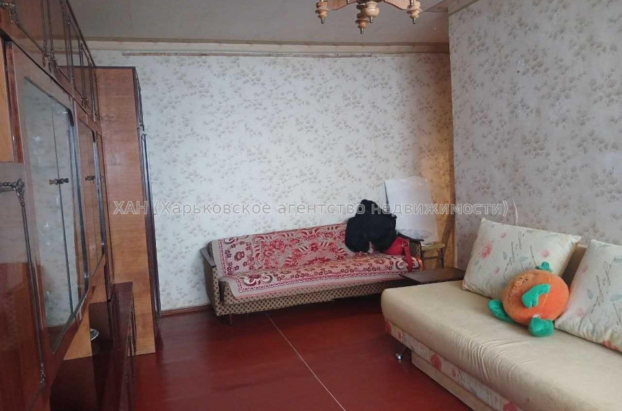 Продам квартиру, Непокоренных ул. , 2 кім., 46 м², советский ремонт 