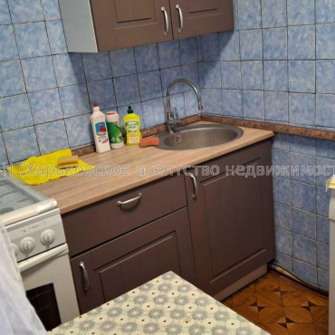 Продам квартиру, Салтовское шоссе , 1  ком., 35 м², косметический ремонт 