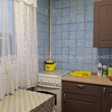 Продам квартиру, Салтовское шоссе , 1  ком., 35 м², косметический ремонт 