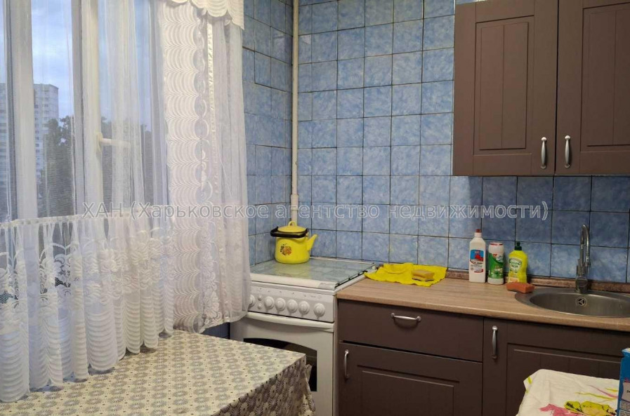 Продам квартиру, Салтовское шоссе , 1  ком., 35 м², косметический ремонт 