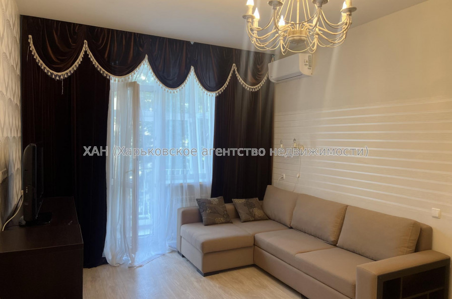 Продам квартиру, Данилевского ул. , 27 , 1  ком., 36 м², капитальный ремонт 