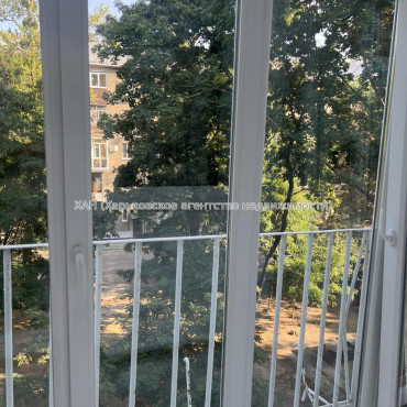 Продам квартиру, Данилевского ул. , 27 , 1  ком., 36 м², капитальный ремонт 