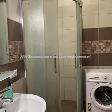 Продам квартиру, Данилевского ул. , 27 , 1  ком., 36 м², капитальный ремонт 