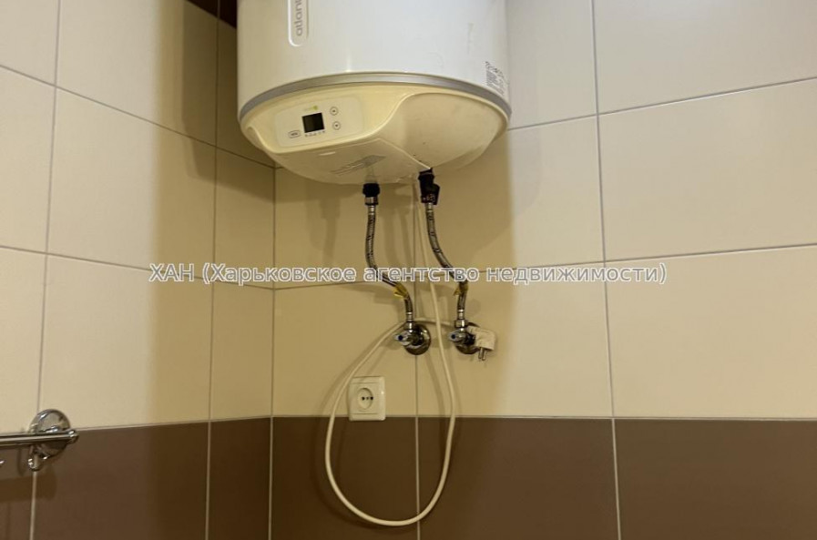 Продам квартиру, Данилевского ул. , 27 , 1  ком., 36 м², капитальный ремонт 