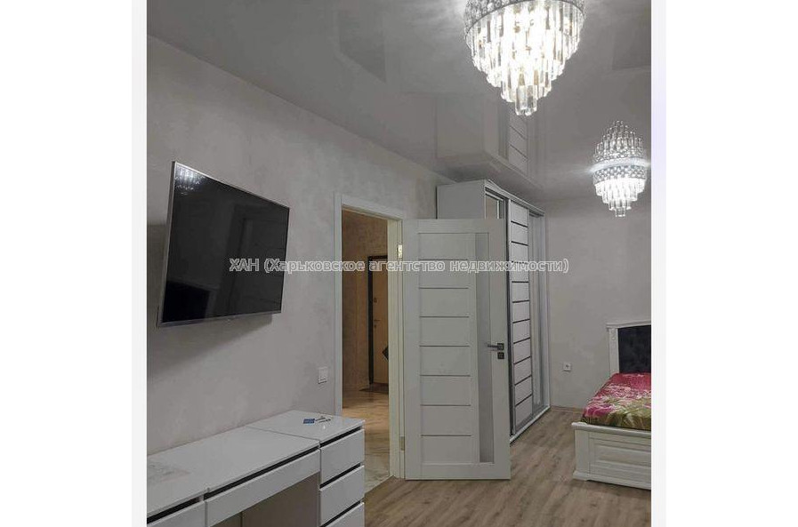 Продам квартиру, Пискуновский пер. , 1 кім., 49 м², евроремонт 