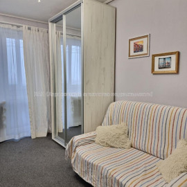 Продам квартиру, Салтовское шоссе , 1  ком., 40 м², капитальный ремонт