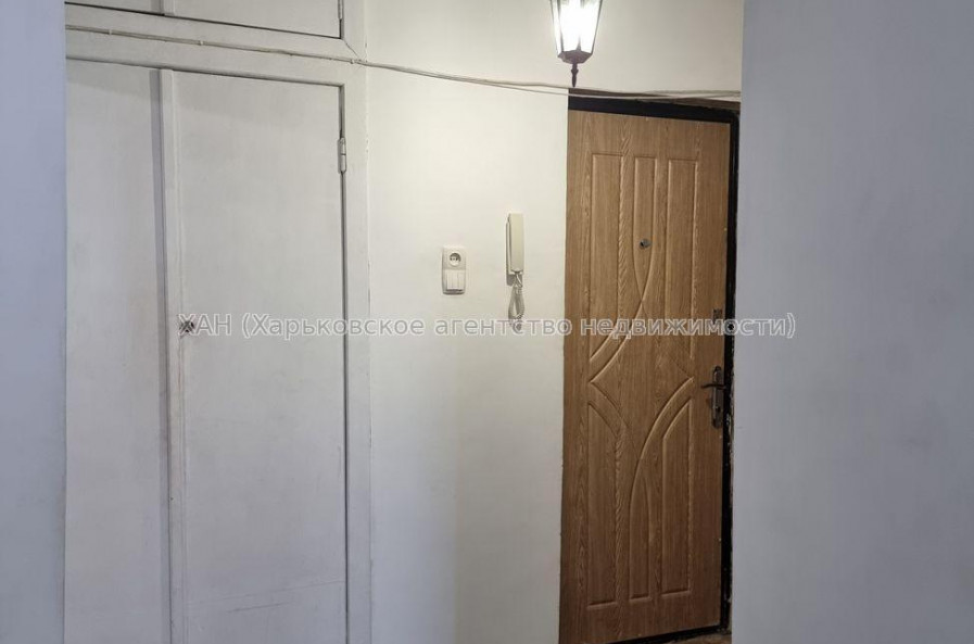 Продам квартиру, Салтовское шоссе , 1 кім., 40 м², капитальный ремонт 