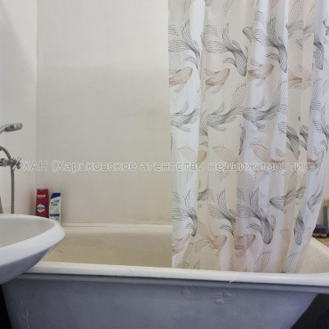 Продам квартиру, Салтовское шоссе , 1  ком., 40 м², капитальный ремонт 