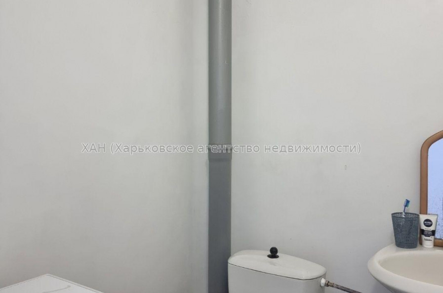 Продам квартиру, Салтовское шоссе , 1  ком., 40 м², капитальный ремонт 