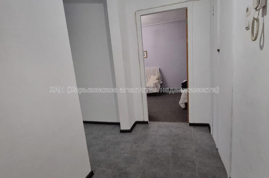 Продам квартиру, Салтовское шоссе , 1  ком., 40 м², капитальный ремонт 