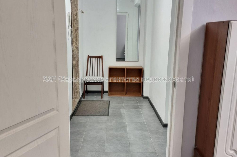 Продам квартиру, Салтовское шоссе , 1  ком., 40 м², капитальный ремонт 