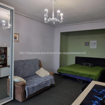 Продам квартиру, Салтовское шоссе , 1 кім., 40 м², капитальный ремонт 