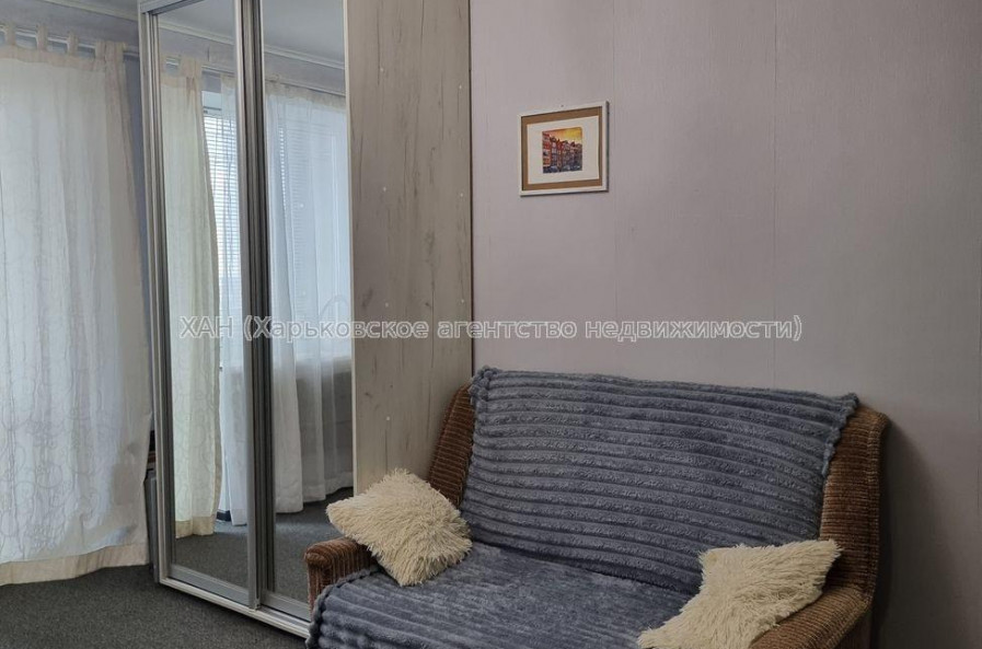 Продам квартиру, Салтовское шоссе , 1 кім., 40 м², капитальный ремонт 