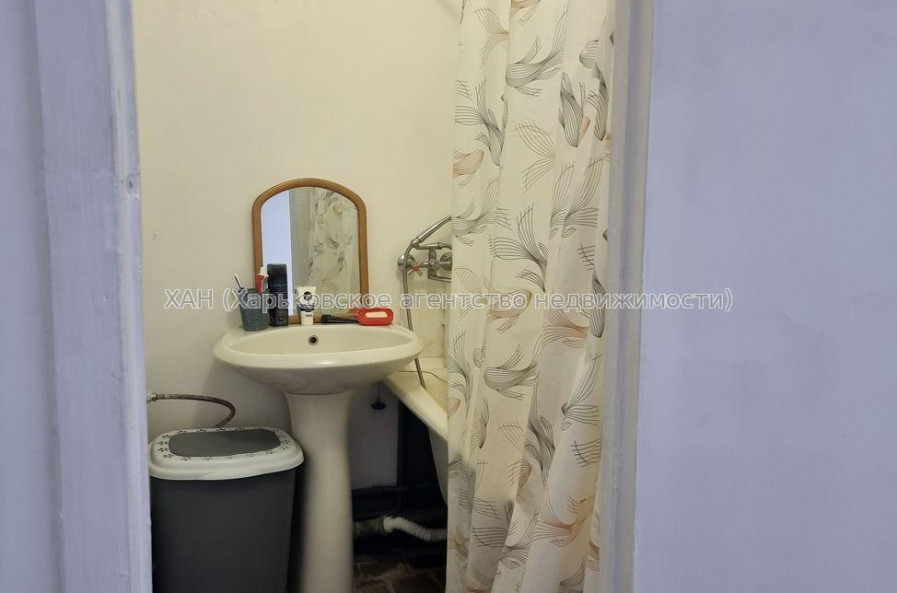 Продам квартиру, Салтовское шоссе , 1 кім., 40 м², капитальный ремонт 