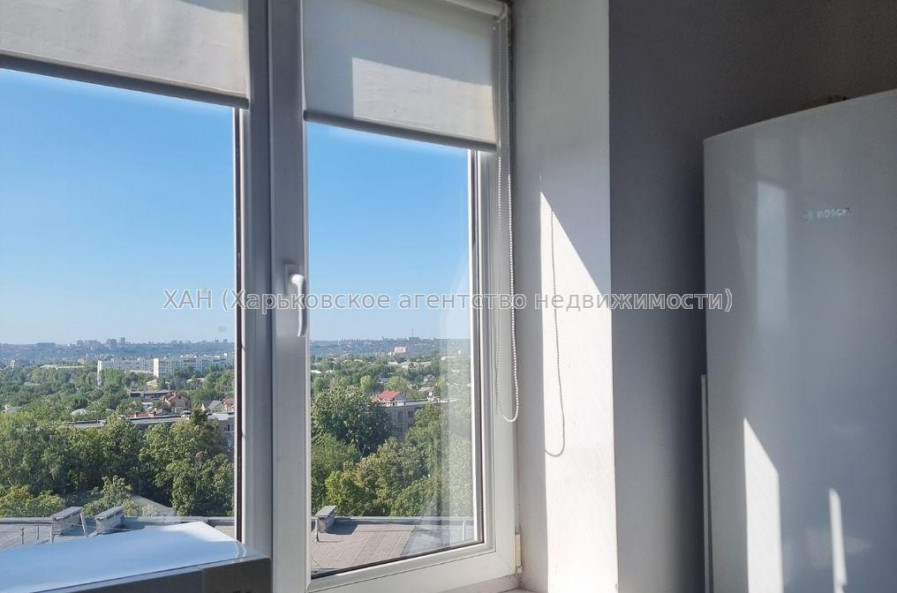 Продам квартиру, Салтовское шоссе , 1  ком., 40 м², капитальный ремонт 