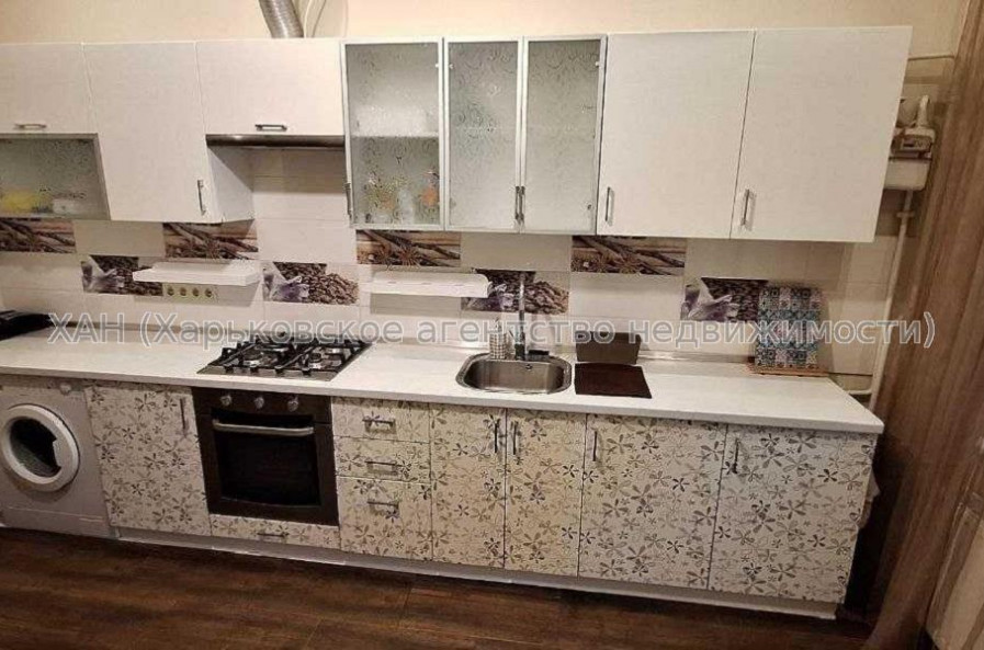 Продам квартиру, Примеровская ул. , 2  ком., 65.50 м², евроремонт 