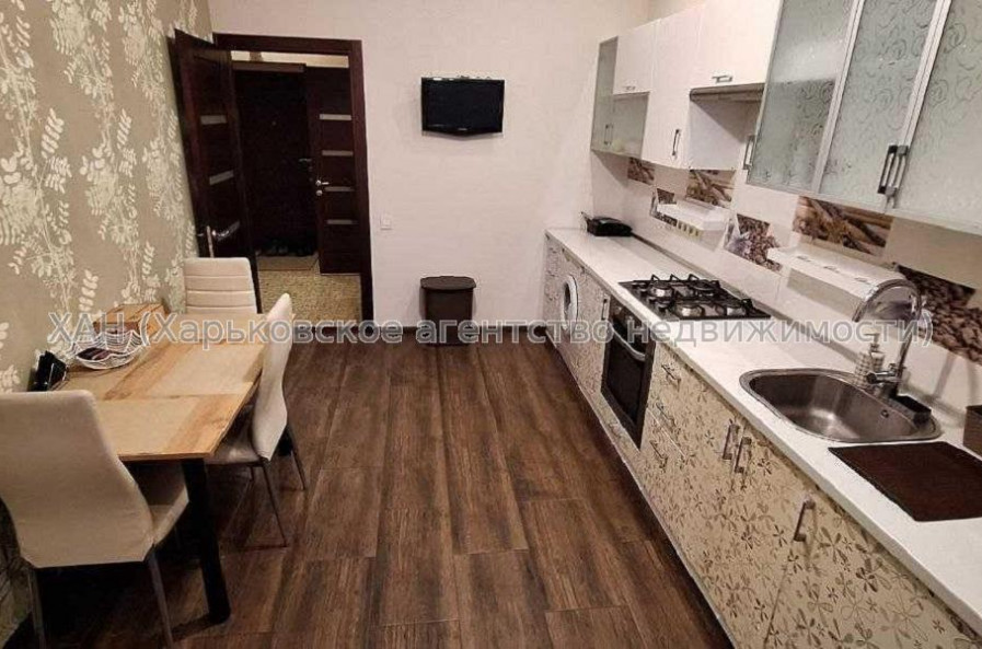 Продам квартиру, Примеровская ул. , 2  ком., 65.50 м², евроремонт 