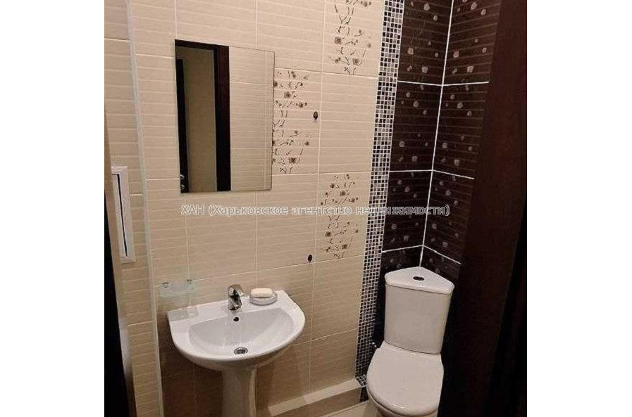 Продам квартиру, Примеровская ул. , 2  ком., 65.50 м², евроремонт 