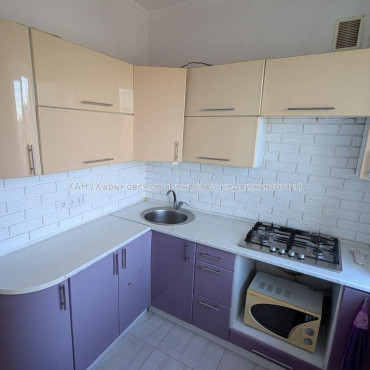 Продам квартиру, Мира ул. , 2 кім., 48 м², евроремонт 