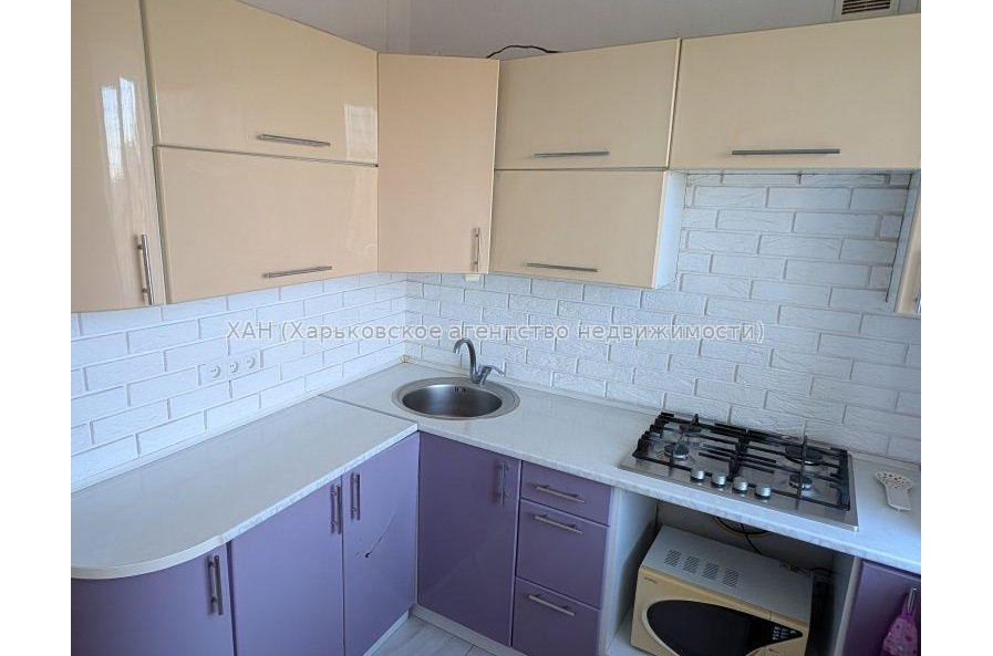 Продам квартиру, Мира ул. , 2 кім., 48 м², евроремонт 