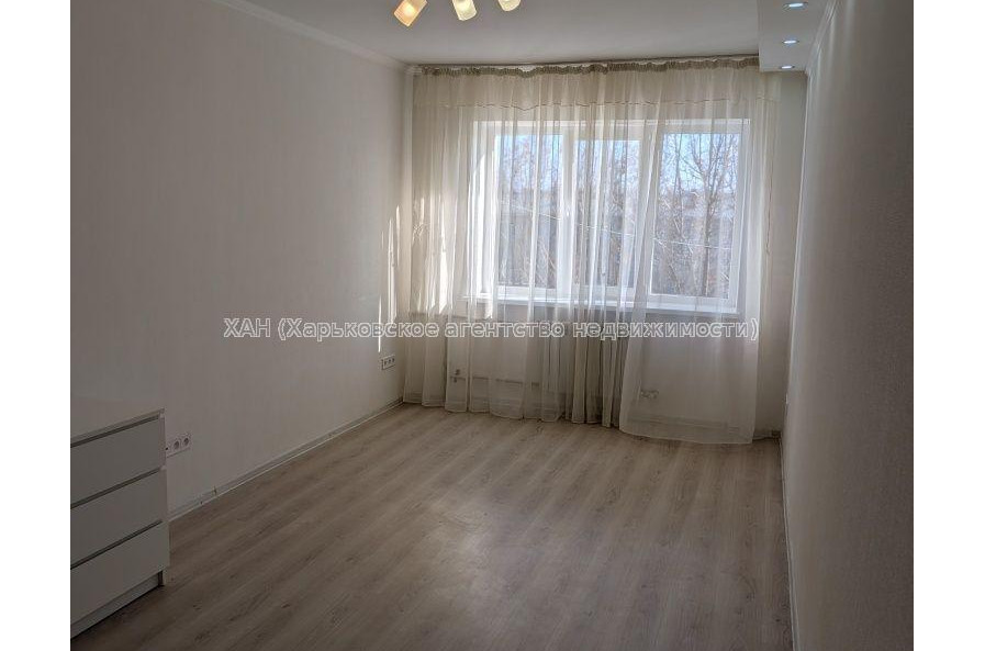 Продам квартиру, Мира ул. , 2 кім., 48 м², евроремонт 