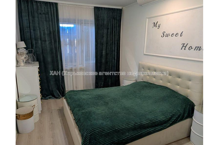 Продам квартиру, Мира ул. , 2 кім., 48 м², евроремонт 