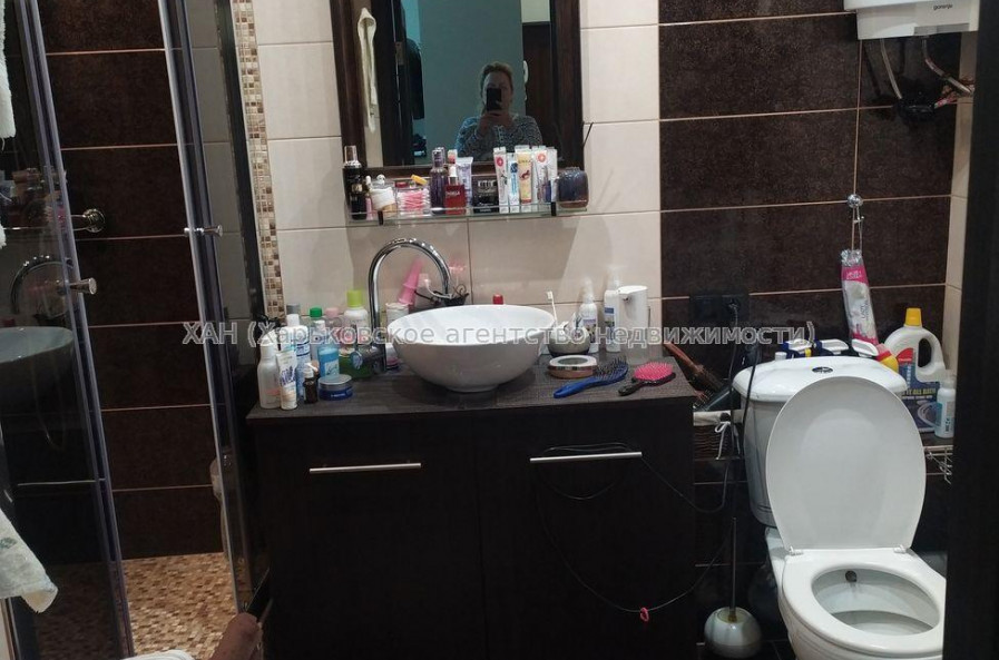 Продам квартиру, Индустриальный просп. , 3 кім., 69 м², евроремонт 