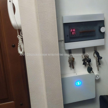 Продам квартиру, Индустриальный просп. , 3 кім., 69 м², евроремонт 