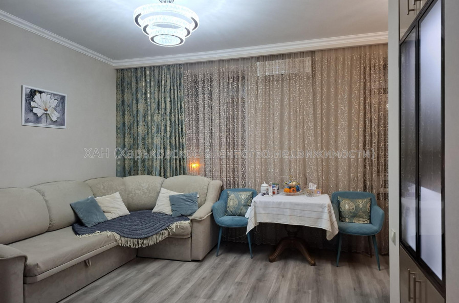 Продам квартиру, Индустриальный просп. , 3  ком., 69 м², евроремонт 