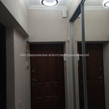 Продам квартиру, Индустриальный просп. , 3 кім., 69 м², евроремонт 