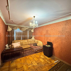 Продам квартиру, Аэрокосмический пр. , 3 кім., 65 м², советский ремонт