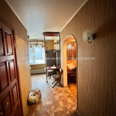 Продам квартиру, Аэрокосмический пр. , 3 кім., 65 м², советский ремонт 