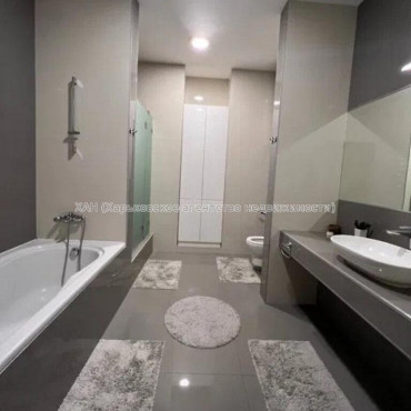 Продам квартиру, Банный пер. , 3 кім., 103 м², авторский дизайн 