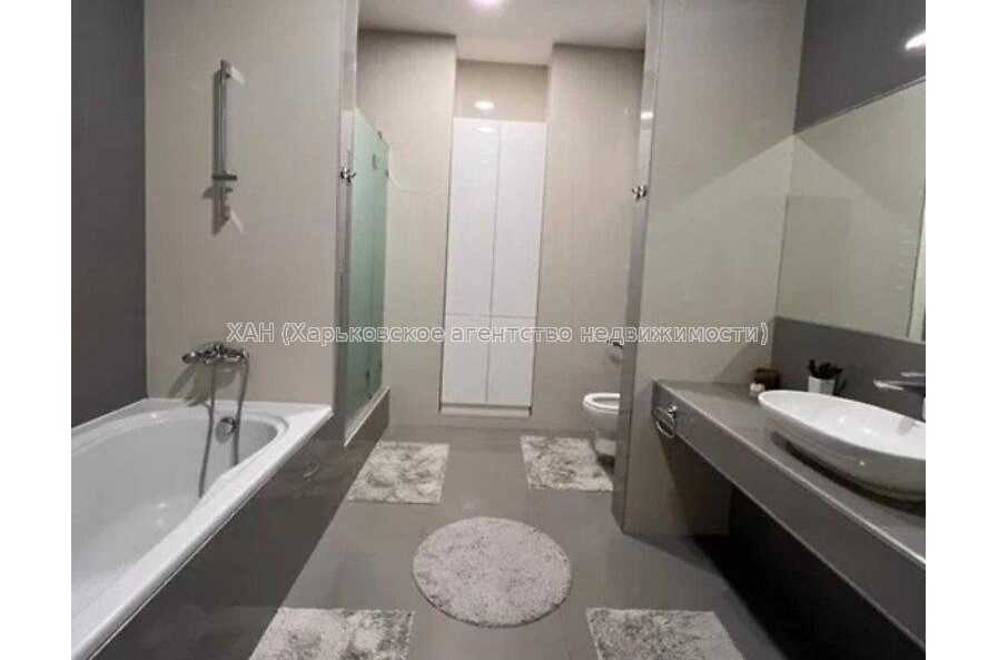 Продам квартиру, Банный пер. , 3 кім., 103 м², авторский дизайн 