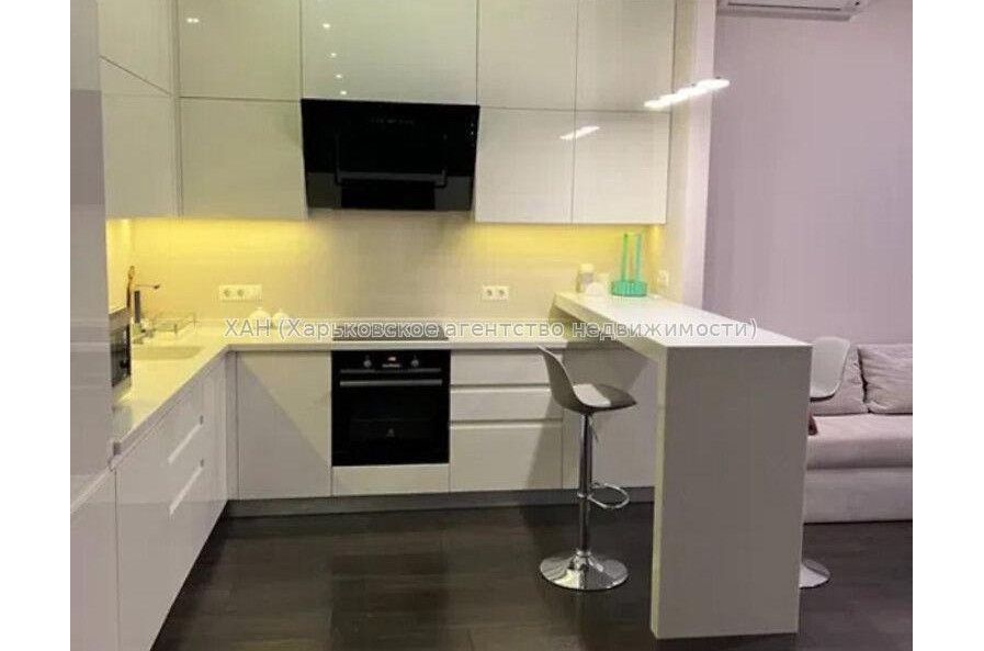 Продам квартиру, Банный пер. , 3 кім., 103 м², авторский дизайн 