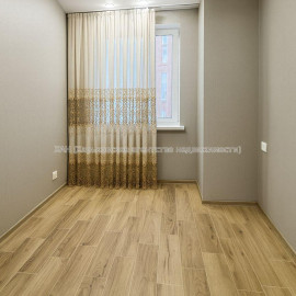 Продам квартиру, Шевченковский пер. , 1 кім., 36 м², евроремонт