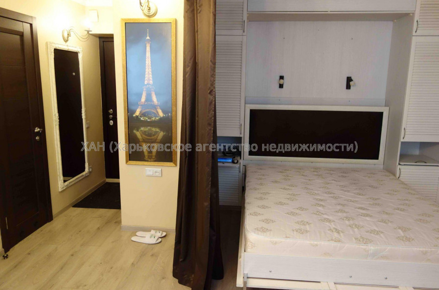 Продам квартиру, Старопрудная ул. , 1  ком., 31 м², советский ремонт 