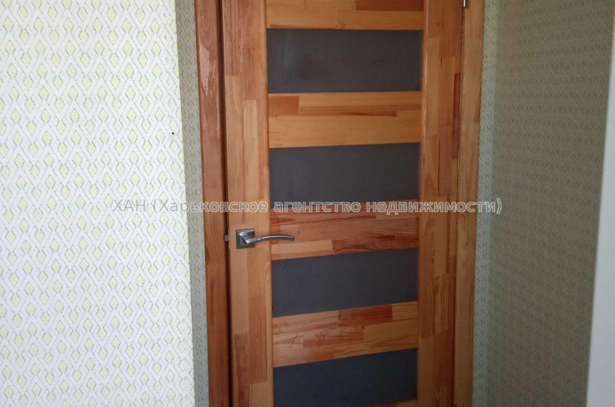 Продам квартиру, Зерновая ул. , 2 кім., 45 м², косметический ремонт 