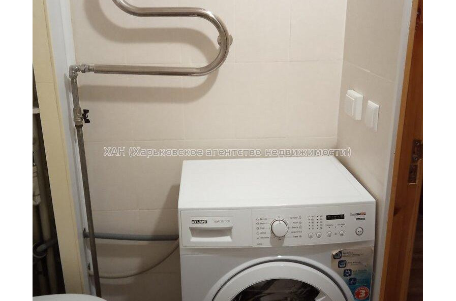 Продам квартиру, Зерновая ул. , 2 кім., 45 м², косметический ремонт 