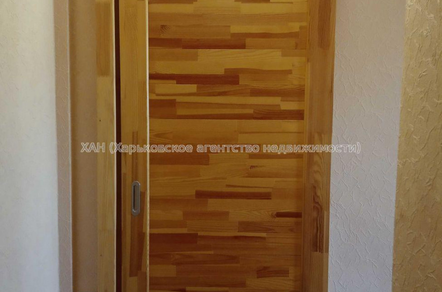 Продам квартиру, Зерновая ул. , 2 кім., 45 м², косметический ремонт 