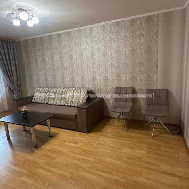 Продам квартиру, Академика Павлова ул. , 2  ком., 47 м², капитальный ремонт 