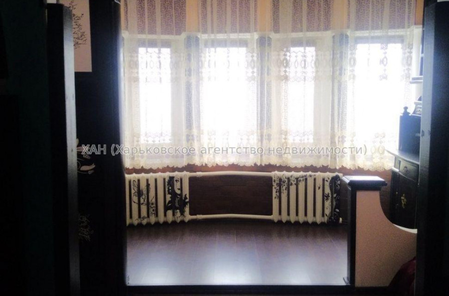 Продам квартиру, Полтавский Шлях ул. , 2 кім., 42 м², косметический ремонт 