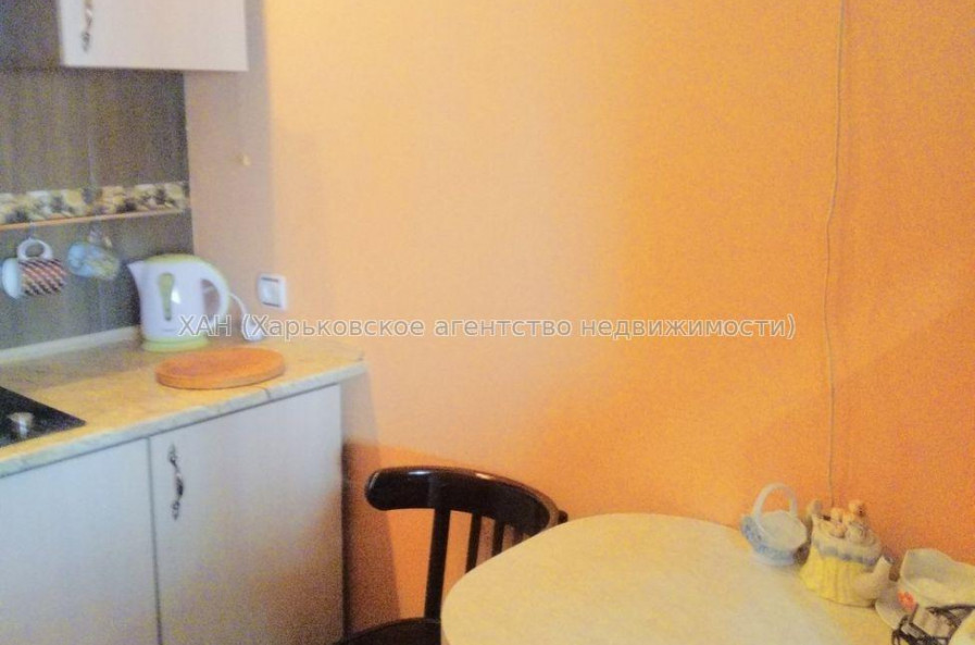 Продам квартиру, Полтавский Шлях ул. , 2 кім., 42 м², косметический ремонт 