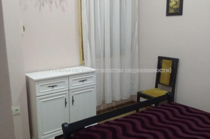 Продам квартиру, Полтавский Шлях ул. , 2 кім., 42 м², косметический ремонт 