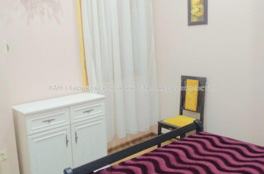 Продам квартиру, Полтавский Шлях ул. , 2 кім., 42 м², косметический ремонт 