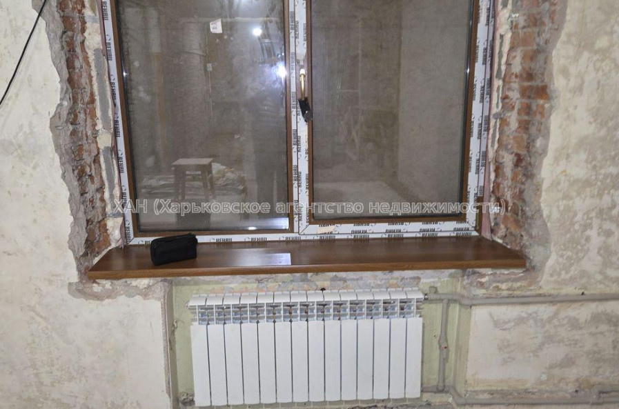 Продам квартиру, Клочковская ул. , 3  ком., 84 м², без отделочных работ 